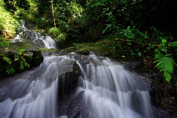 Air Terjun Kilat Api 2