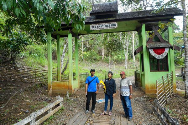 Gerbang Masuk Kawasan